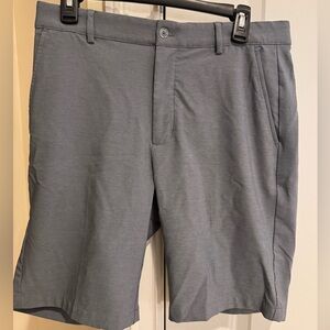 Men’s Greg Norman Golf Shorts Size 32